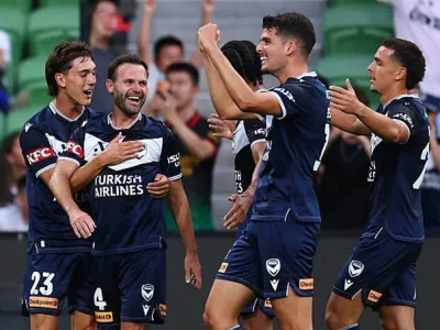 Cựu Sao MU Juan Mata Gây Sốc: Siêu Phẩm Sút Xa Từ Giữa Sân Ở Giải Úc