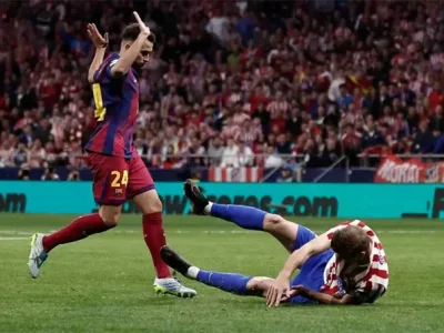 Barca đứt gánh Champions League: Hai thẻ đỏ ‘chết người’ đẩy Barca vào thảm kịch