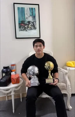 Lý do mẹ Đình Bắc không dám xem con trai đá bóng: Sự thật đằng sau ánh hào quang khiến ai cũng xúc động 1