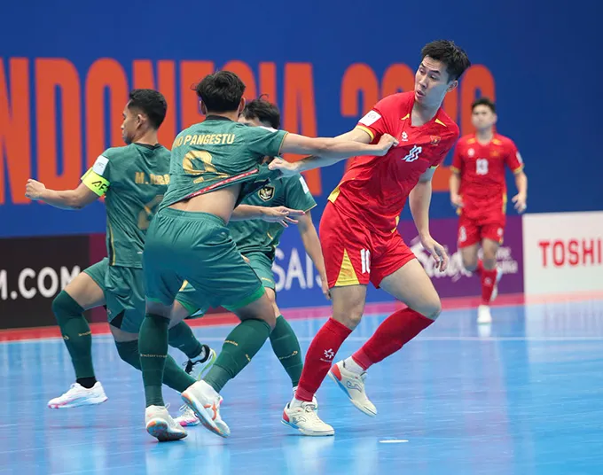 Futsal Indonesia giành quyền vào bán kết - Ảnh: Phan Hồng 