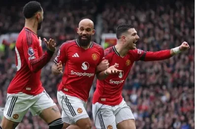 Bryan Mbeumo - 'Sao mới' của MU được ví như Mohamed Salah, lập siêu phẩm hạ Tottenham 1