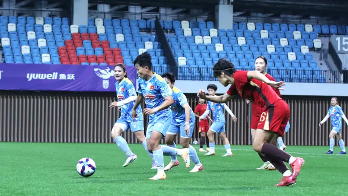 Đội tuyển nữ Việt Nam đã để thua 0-2 trong trận giao hữu với Trung Quốc