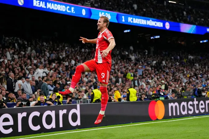 Harry Kane lập kỷ lục Champions League